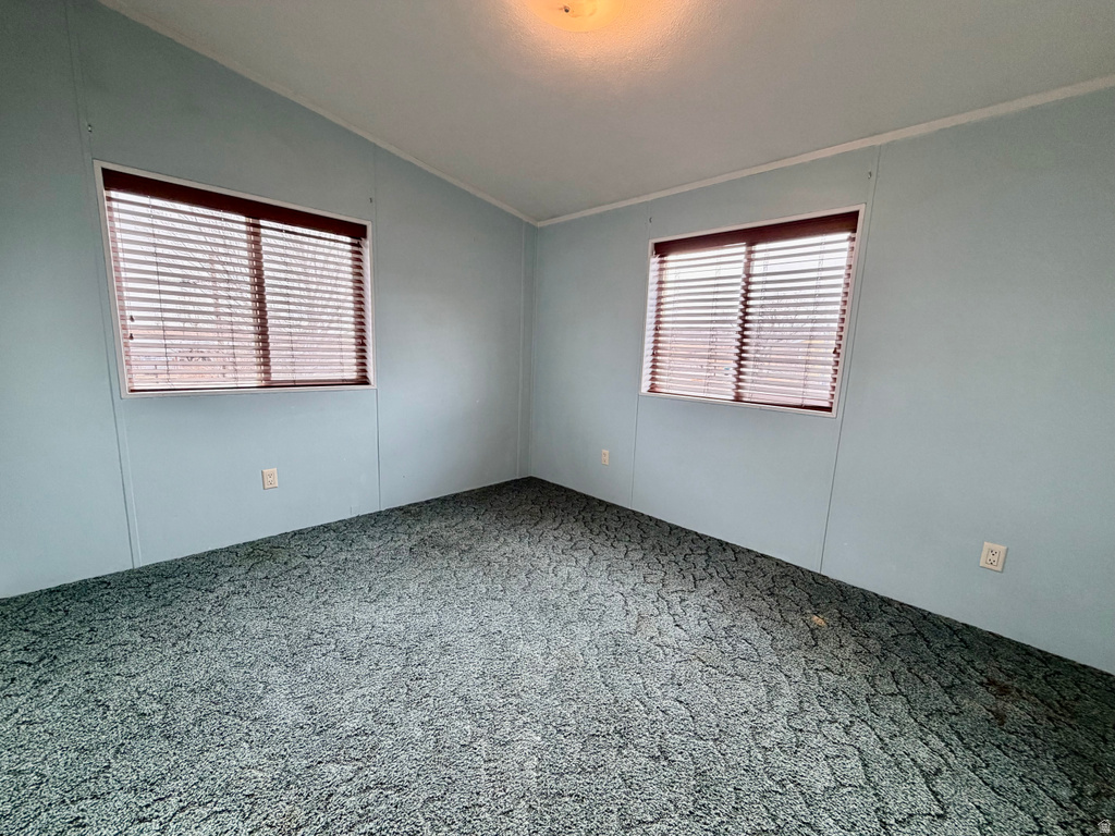 4977 S 2625 E Vernal, UT 84078