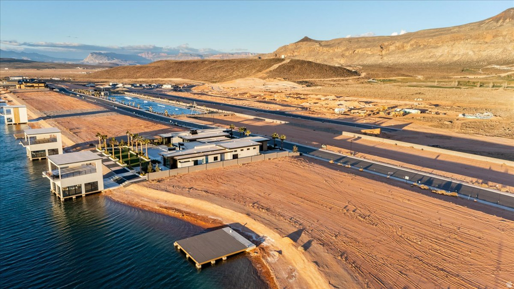 4264 S WAKE ST Hurricane, UT 84737