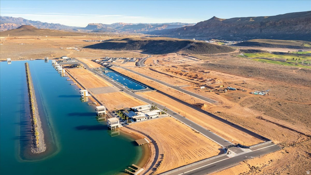 4264 S WAKE ST Hurricane, UT 84737