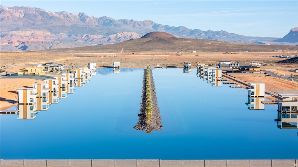 4264 S WAKE ST Hurricane, UT 84737