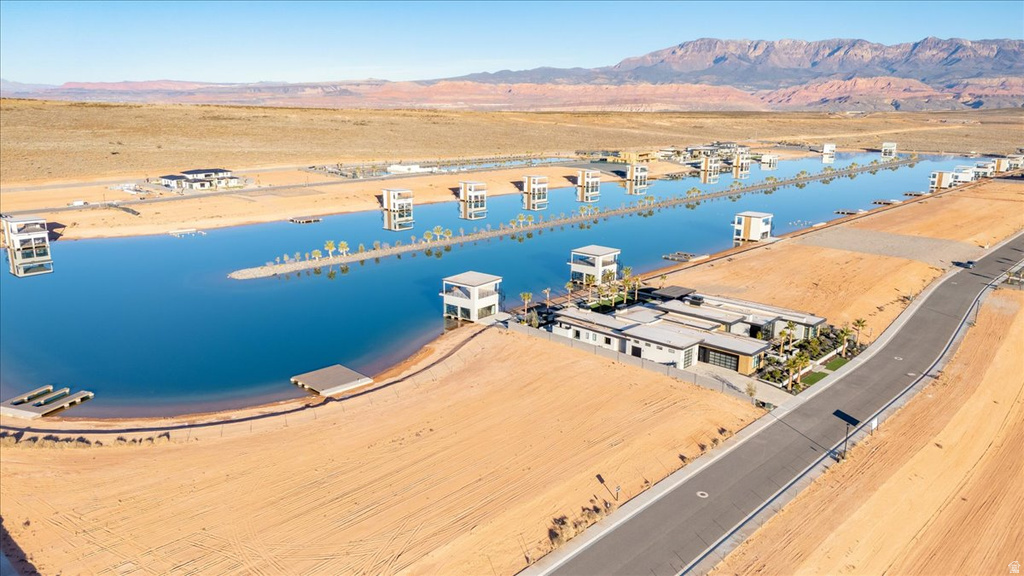 4264 S WAKE ST Hurricane, UT 84737