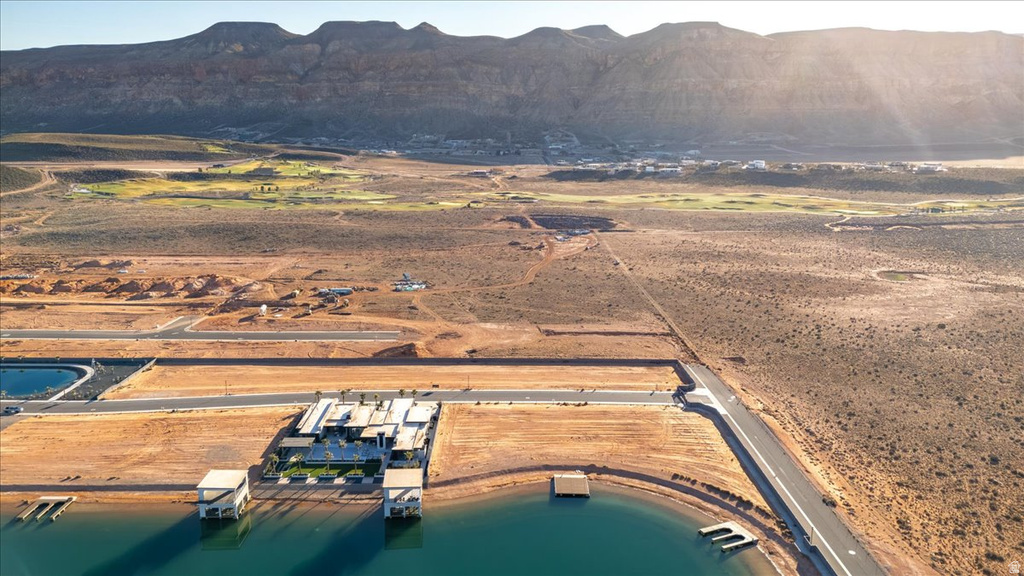 4264 S WAKE ST Hurricane, UT 84737