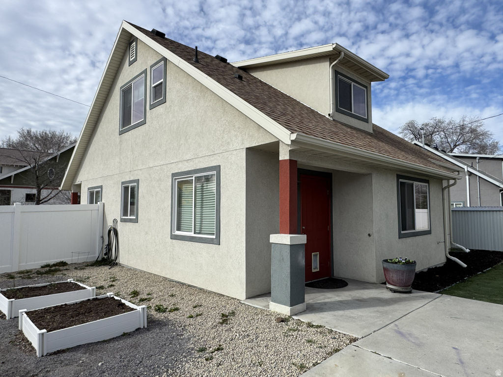 841 S CHEYENNE ST Salt Lake City, UT 84104