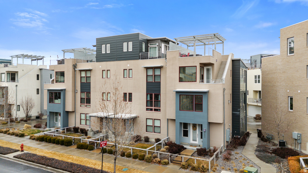 4506 W DAYBREAK RIM WAY South Jordan, UT 84009