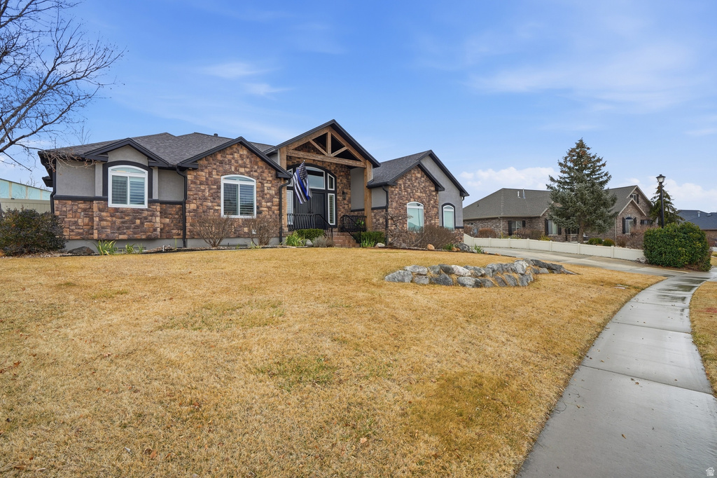 1272 N CEDAR HOLLOW BLVD Lehi, UT 84043