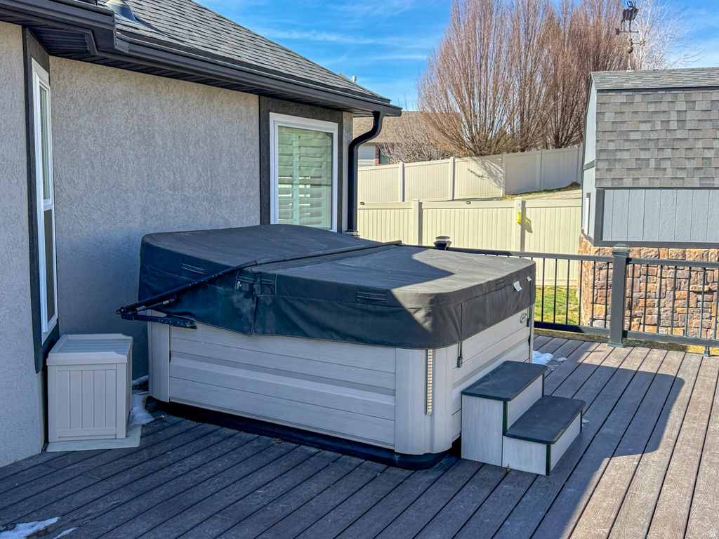 1272 N CEDAR HOLLOW BLVD Lehi, UT 84043