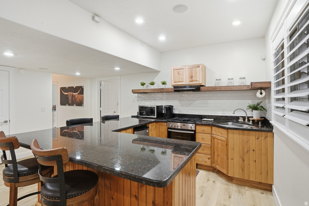 1272 N CEDAR HOLLOW BLVD Lehi, UT 84043