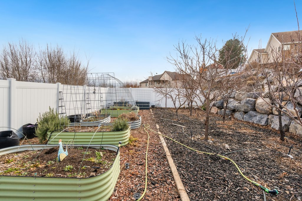 373 S SUNNY HILL CIR Payson, UT 84651