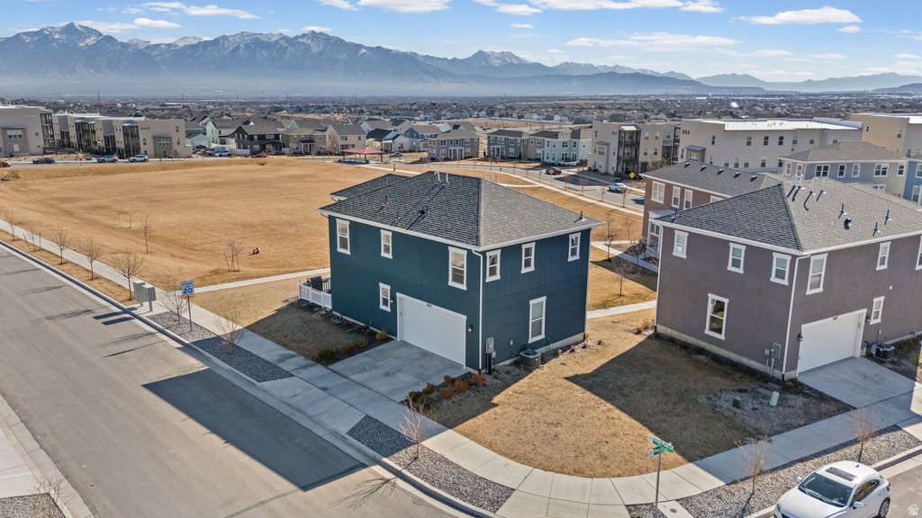 7163 W KELSEY PEAK LN #198 West Jordan, UT 84081