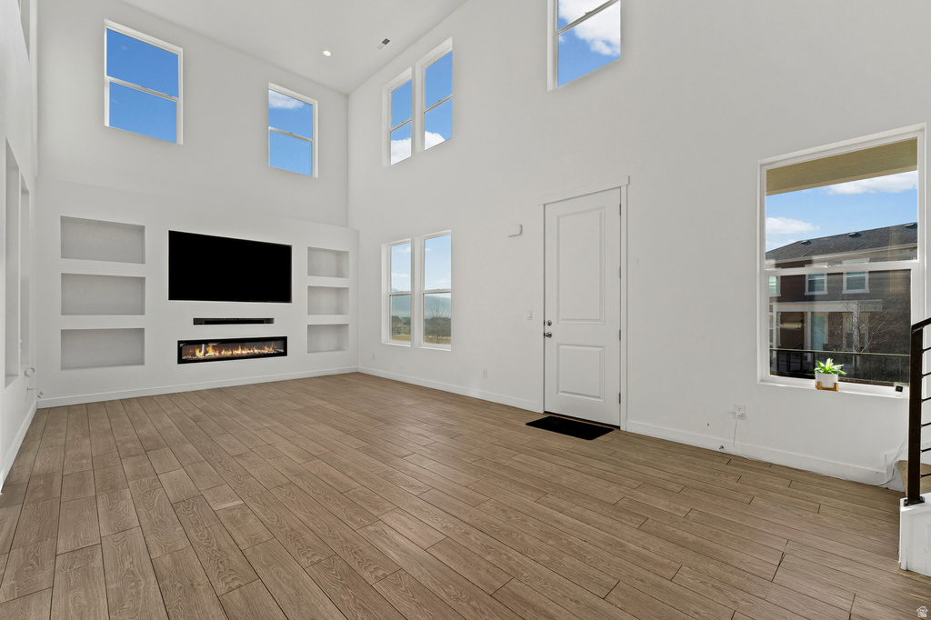 7163 W KELSEY PEAK LN #198 West Jordan, UT 84081