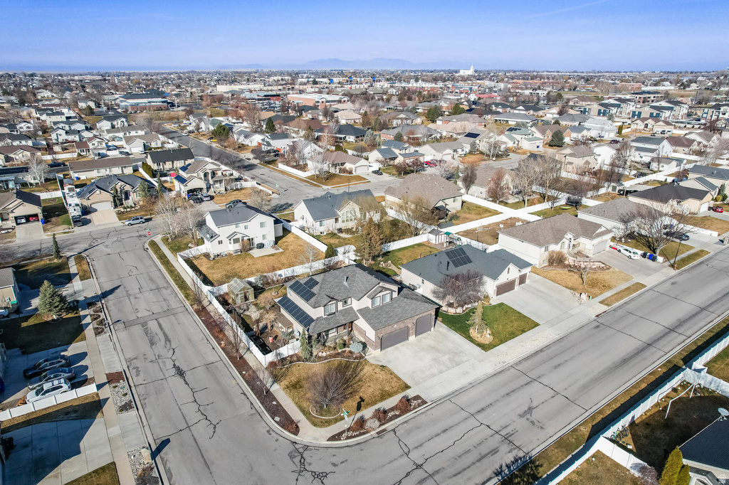 1996 S 1675 W Syracuse, UT 84075