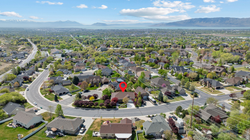 3957 W HONEY LOCUST LN Cedar Hills, UT 84062