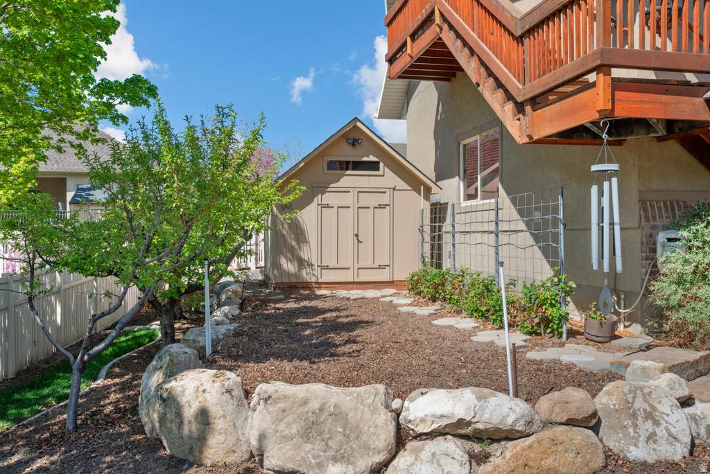 3957 W HONEY LOCUST LN Cedar Hills, UT 84062