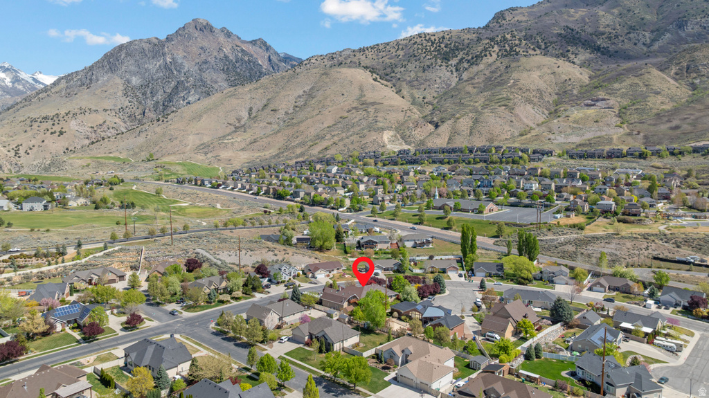 3957 W HONEY LOCUST LN Cedar Hills, UT 84062