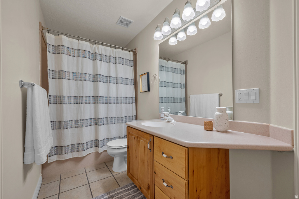 3957 W HONEY LOCUST LN Cedar Hills, UT 84062