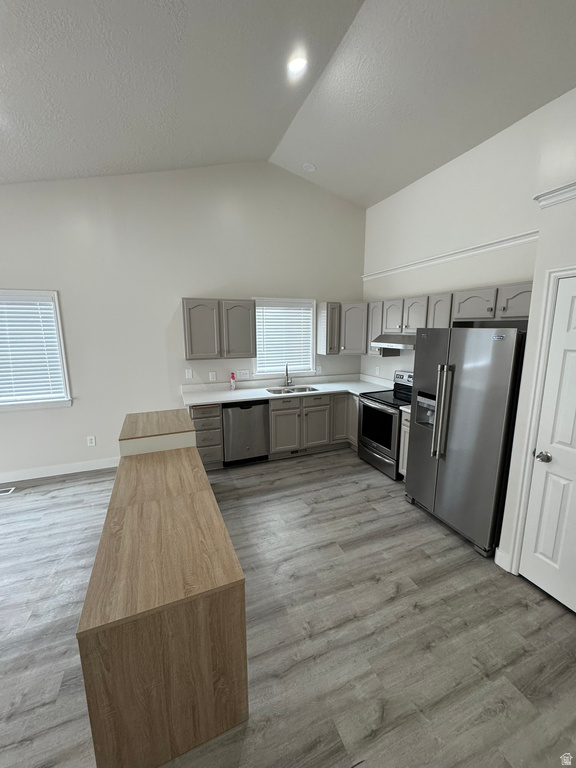 112 W CRYSTAL BAY DR Stansbury Park, UT 84074