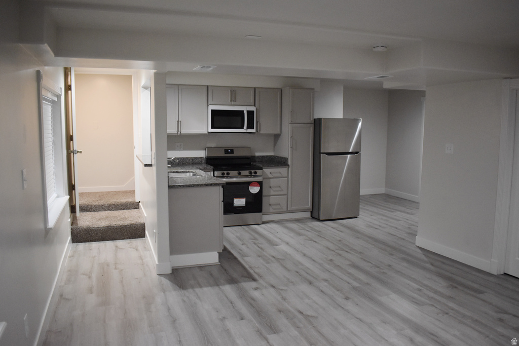 112 W CRYSTAL BAY DR Stansbury Park, UT 84074