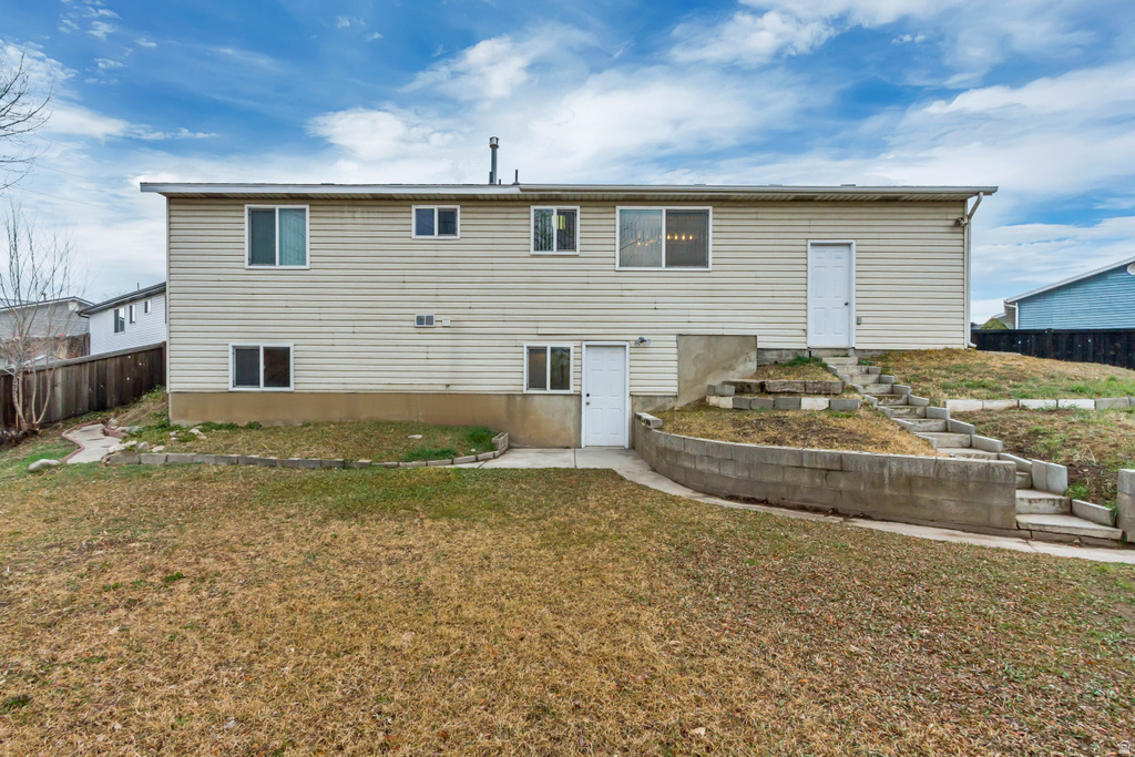 1069 N 1160 W Lehi, UT 84043