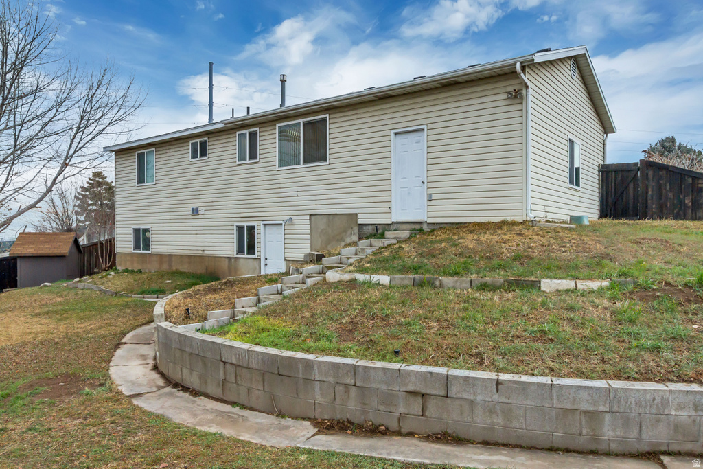 1069 N 1160 W Lehi, UT 84043