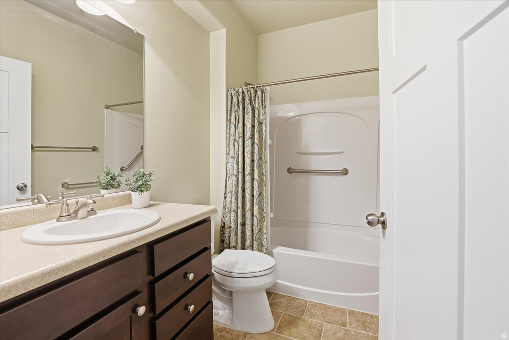 281 W 650 N #B Centerville, UT 84014