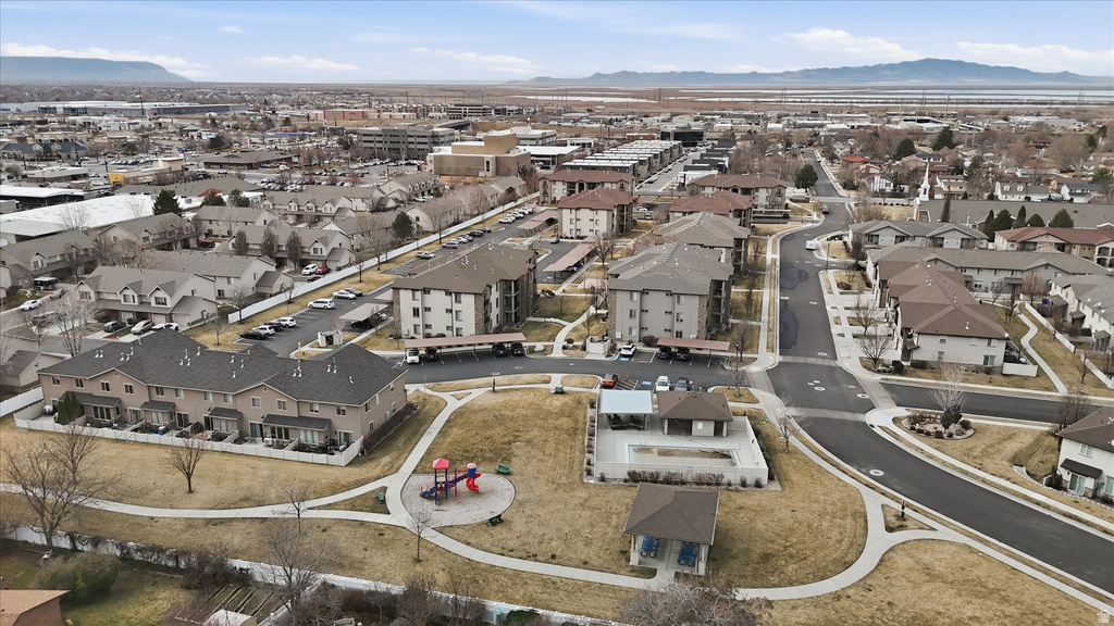 281 W 650 N #B Centerville, UT 84014