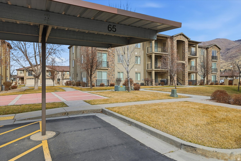 281 W 650 N #B Centerville, UT 84014