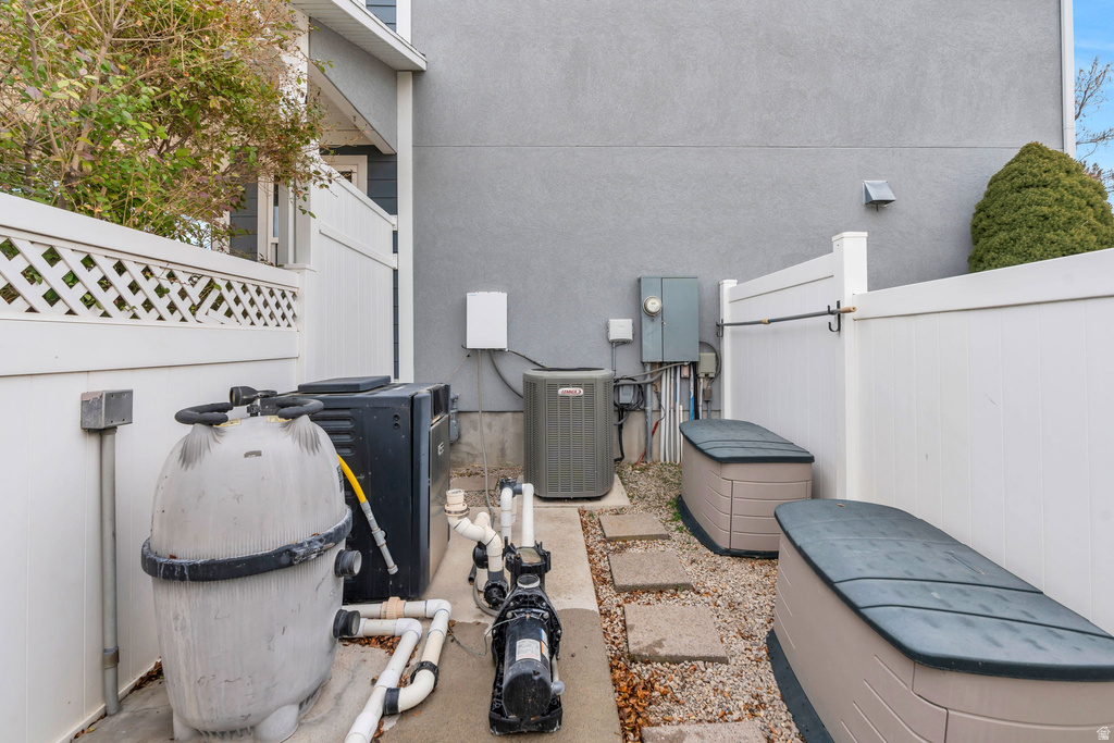 9972 S EDEN VIEW CT South Jordan, UT 84095