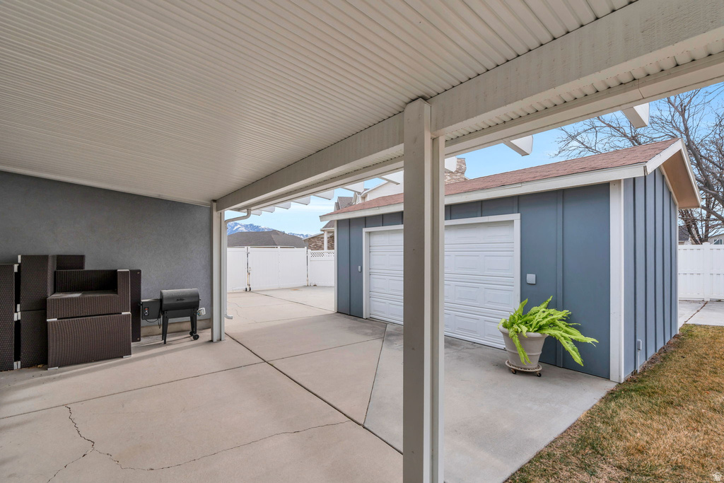 9972 S EDEN VIEW CT South Jordan, UT 84095