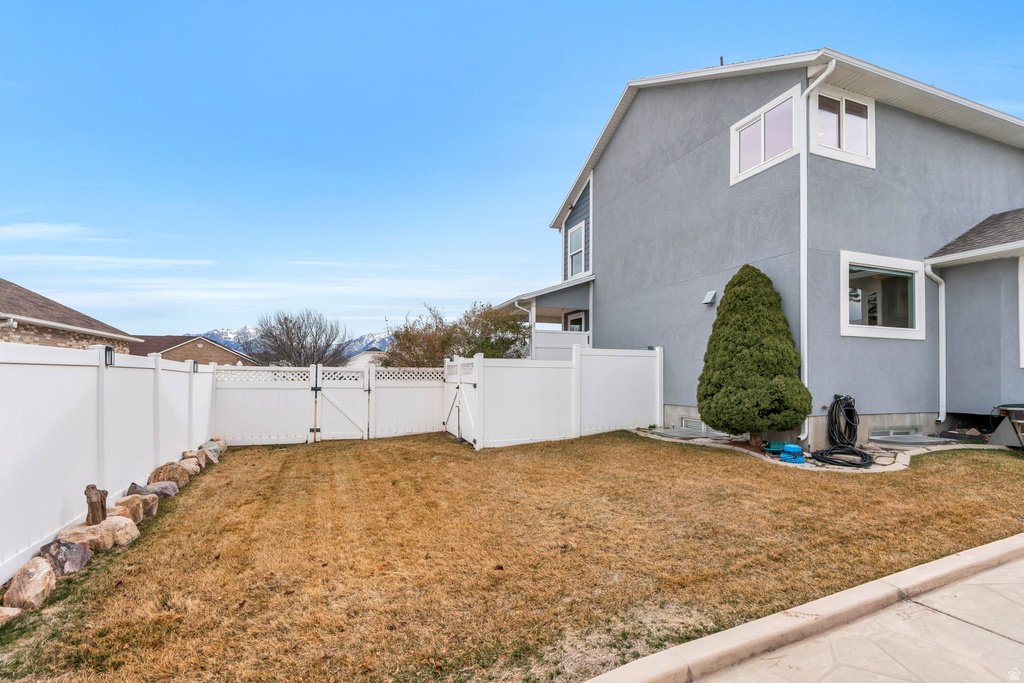 9972 S EDEN VIEW CT South Jordan, UT 84095