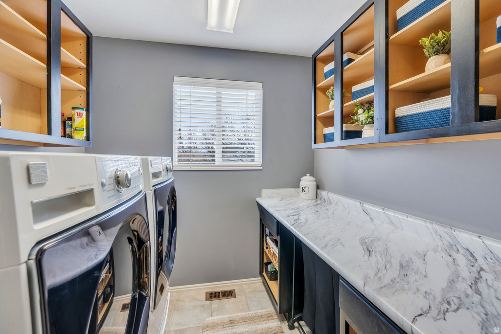 9972 S EDEN VIEW CT South Jordan, UT 84095