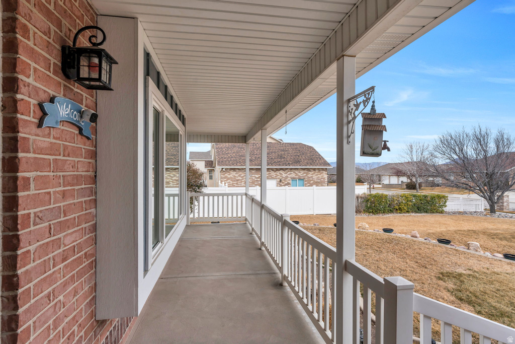 9972 S EDEN VIEW CT South Jordan, UT 84095