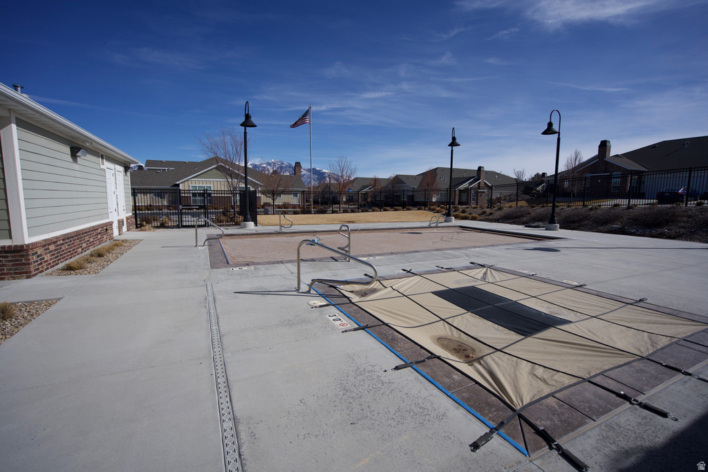 3242 W HARVEST CHASE DR South Jordan, UT 84095