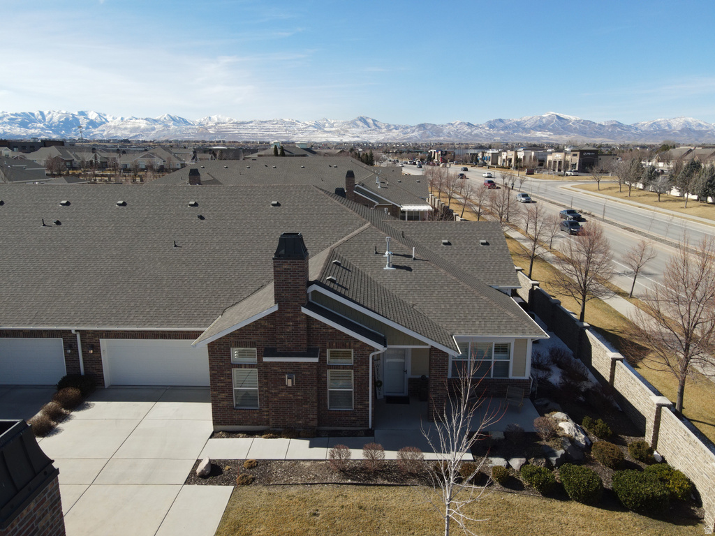 3242 W HARVEST CHASE DR South Jordan, UT 84095