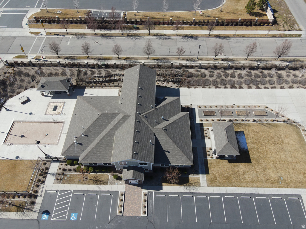 3242 W HARVEST CHASE DR South Jordan, UT 84095