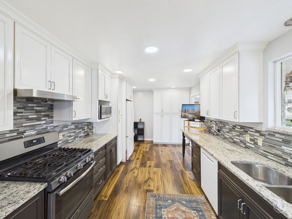 3900 N 1000 W Pleasant View, UT 84414