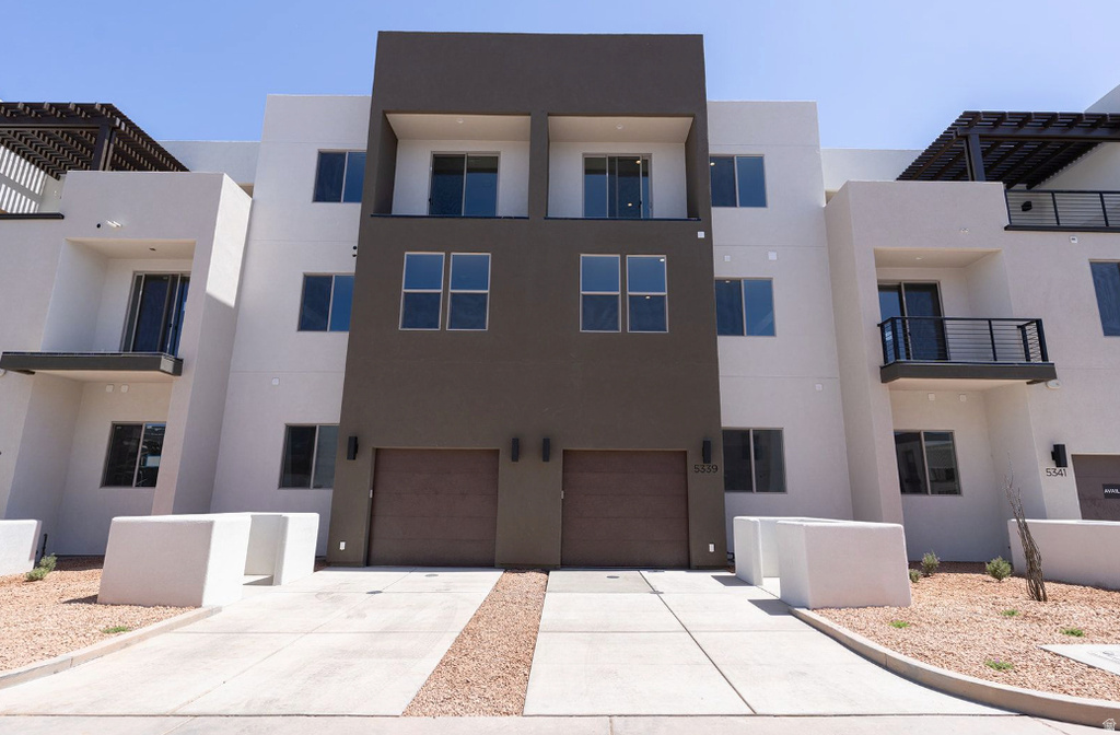 692 W HIGH TIDE PL #133 St George, UT 84790