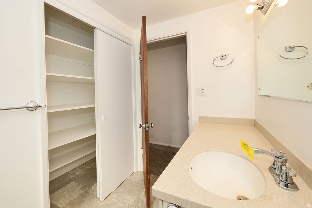 734 W 1300 S Woods Cross, UT 84087