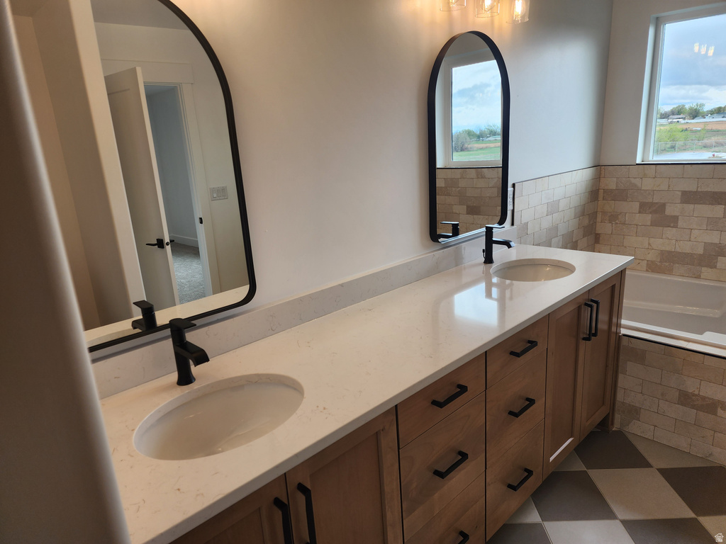 5957 W 4700 S Hooper, UT 84315