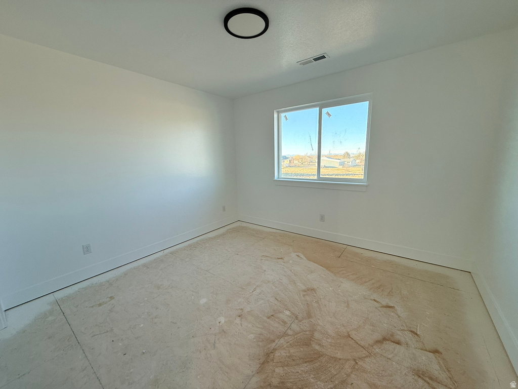 5957 W 4700 S Hooper, UT 84315