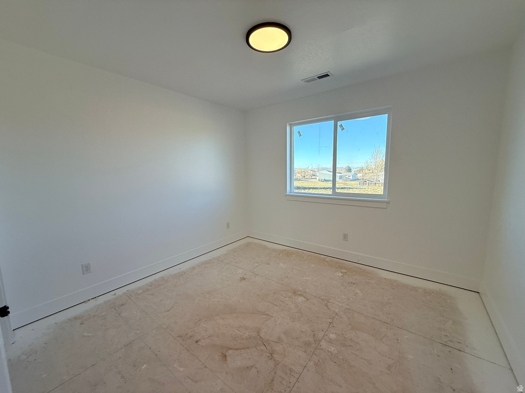 5957 W 4700 S Hooper, UT 84315