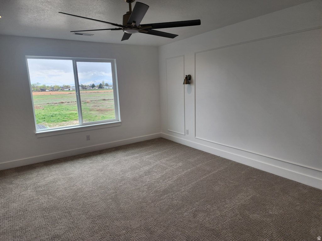 5957 W 4700 S Hooper, UT 84315