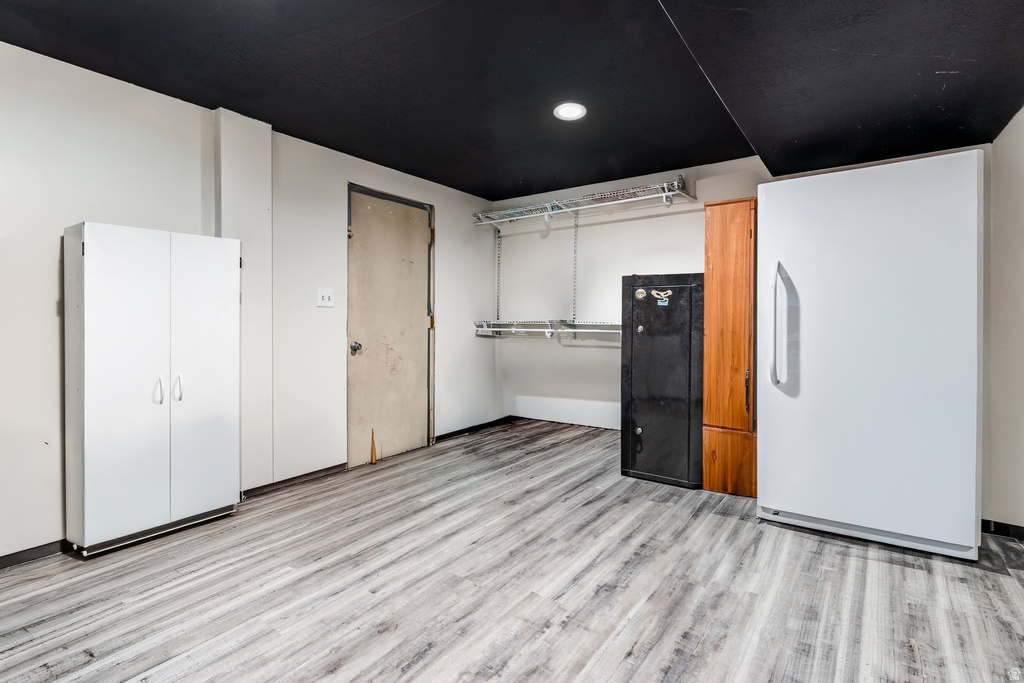 86 MILL RD Layton, UT 84041