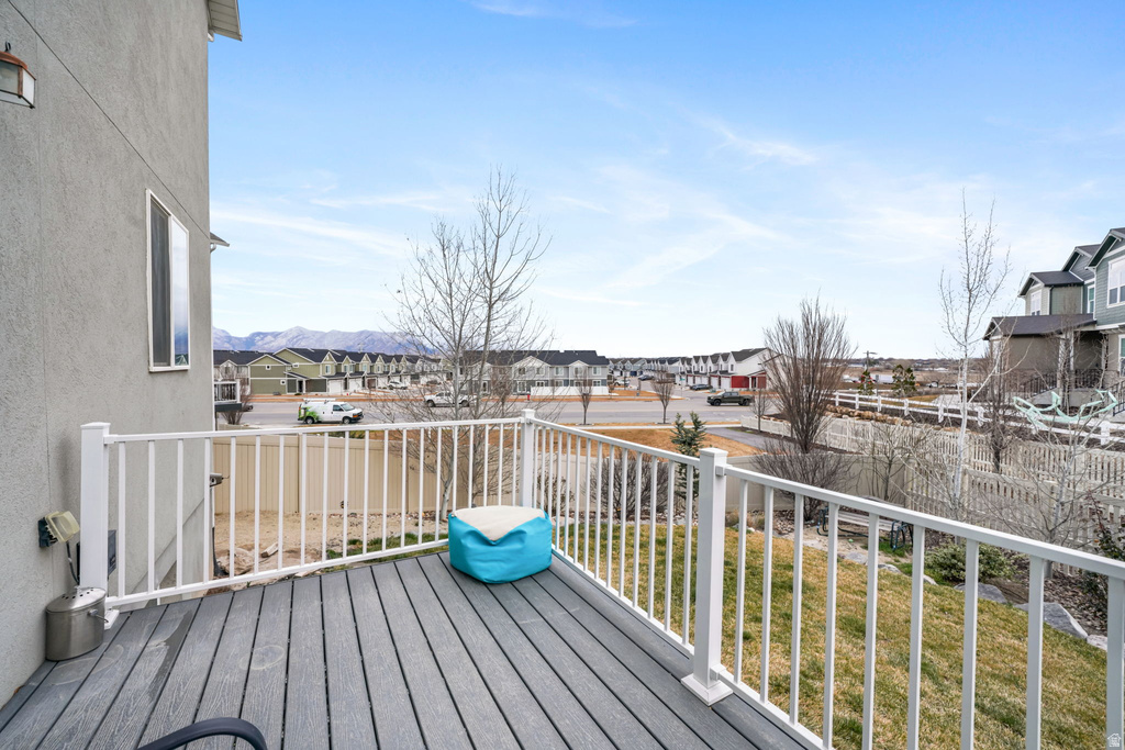 337 E VERANO WAY Saratoga Springs, UT 84045