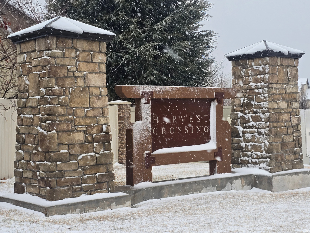 10339 S COLD MOON PL South Jordan, UT 84095