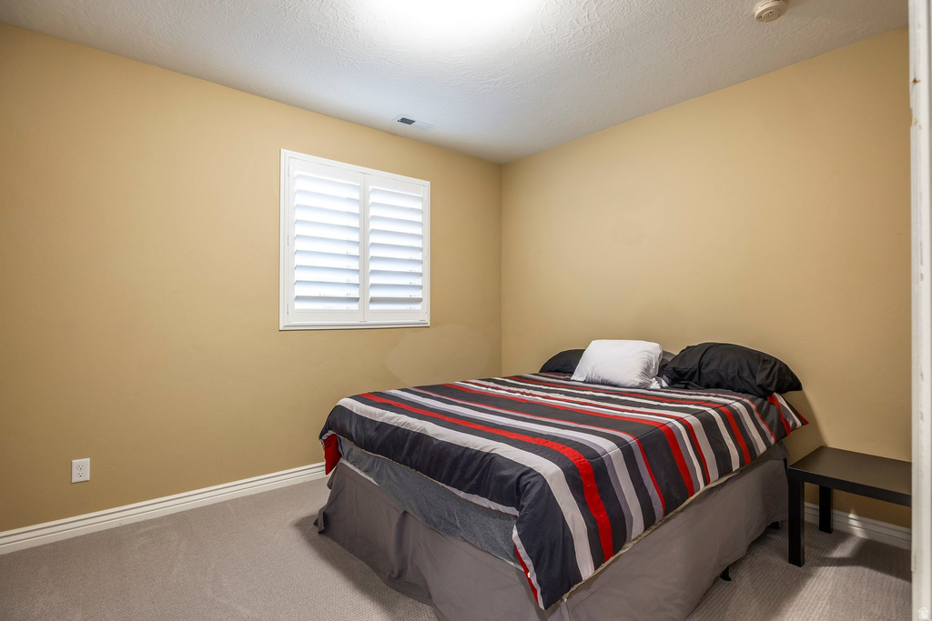 11181 S VILLAGE GROVE LN South Jordan, UT 84095