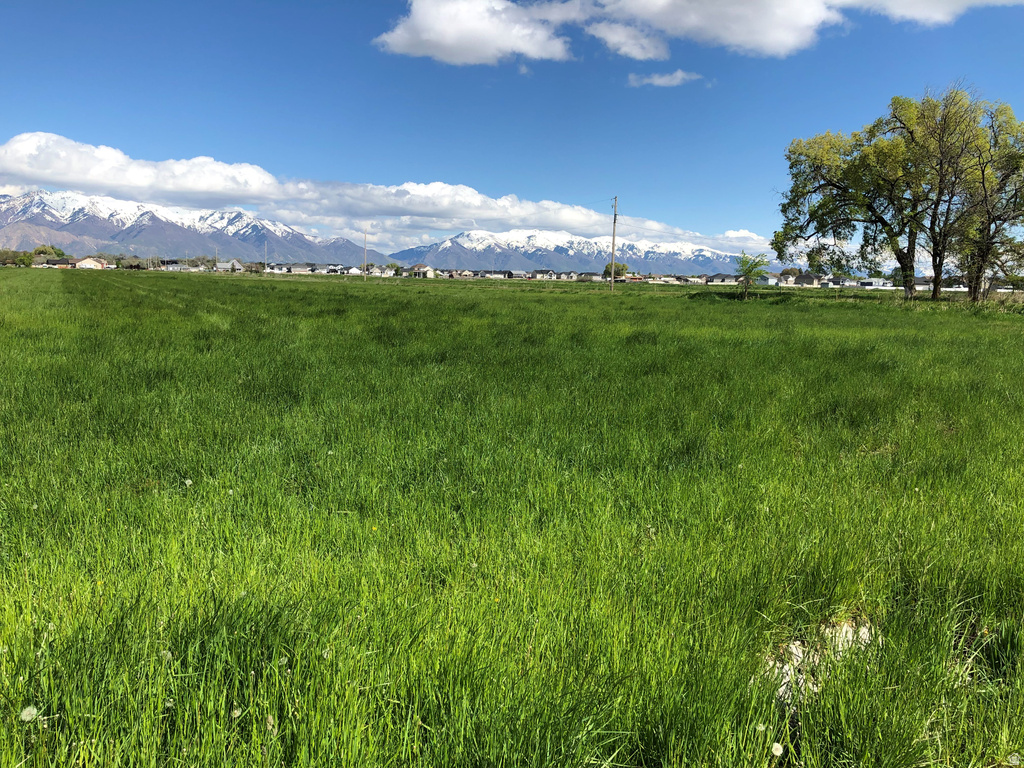 3515 S 5100 W Hooper, UT 84315