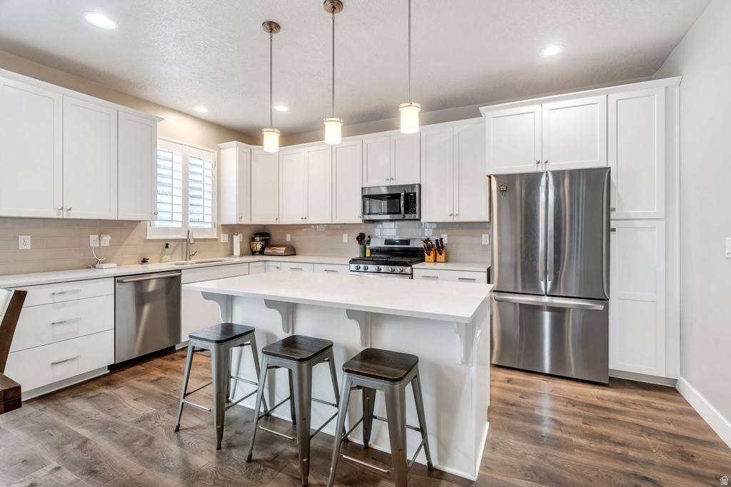 213 W WILDWOOD DR Saratoga Springs, UT 84045