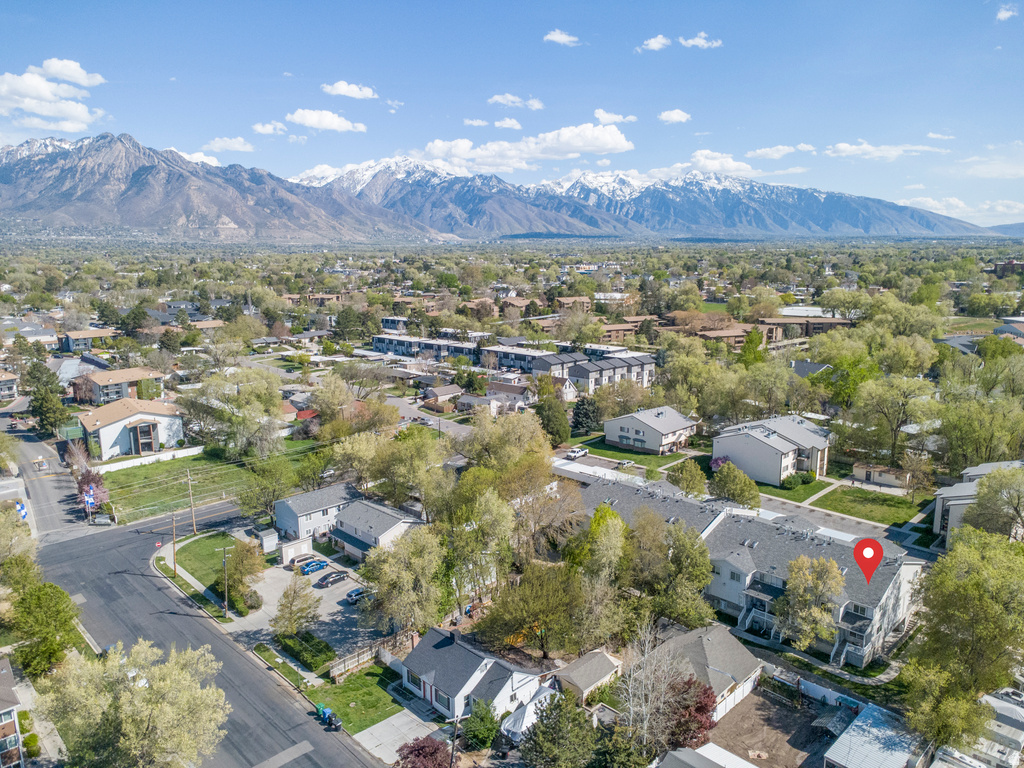 4072 S 300 E #9 Millcreek, UT 84107