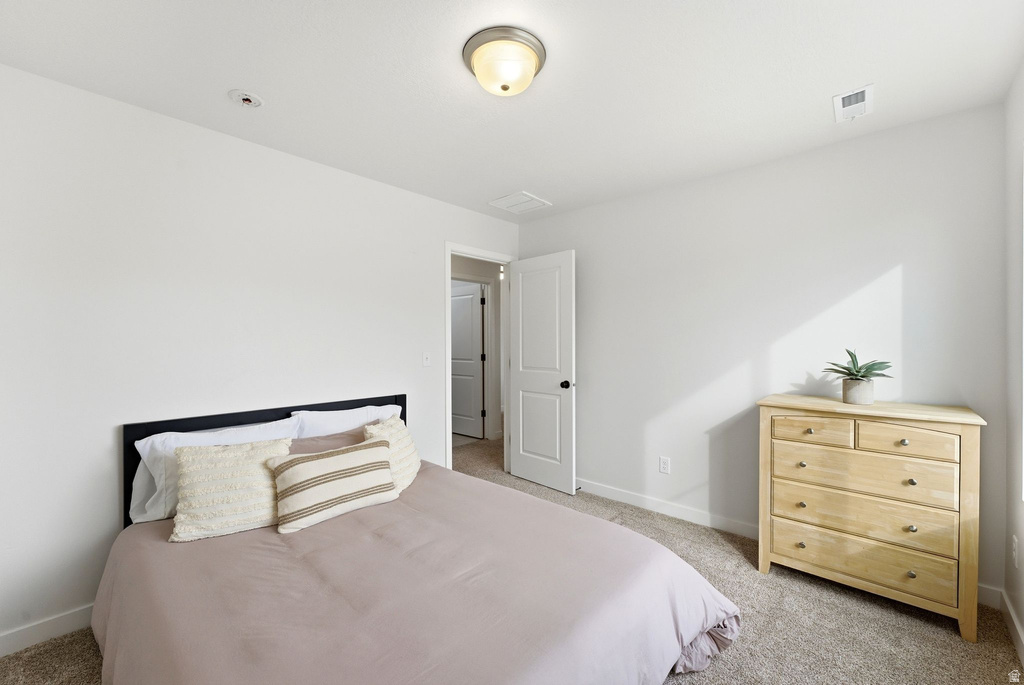 2126 W LYDIA LN Syracuse, UT 84075