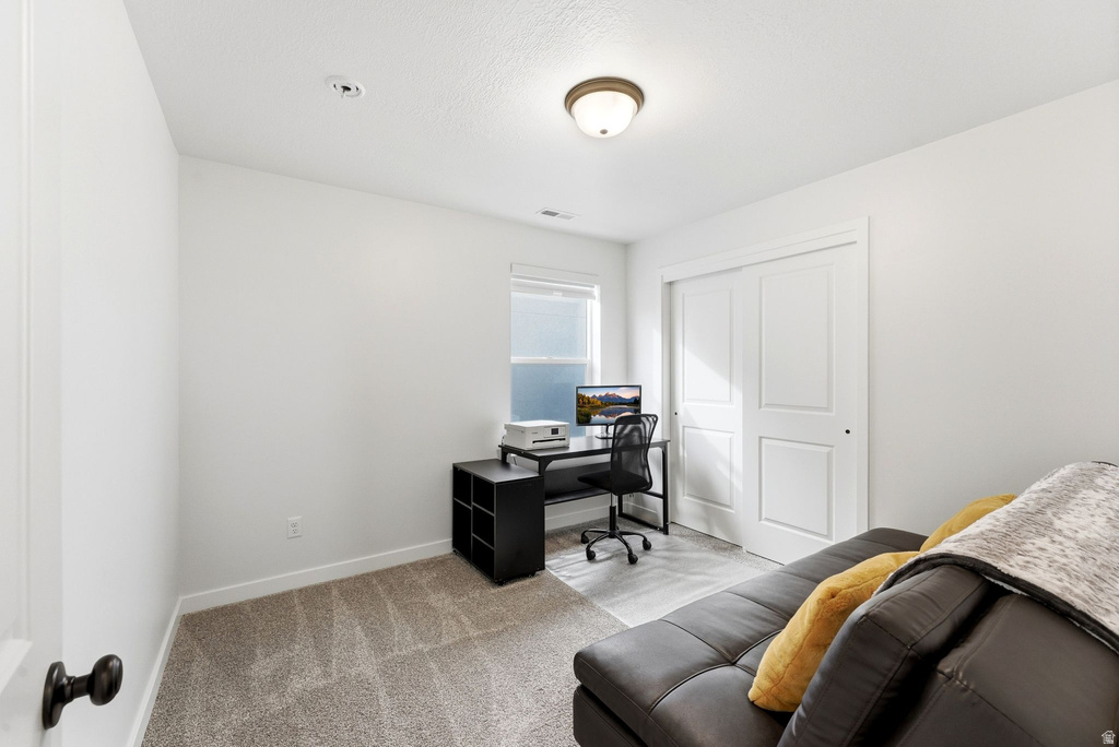 2126 W LYDIA LN Syracuse, UT 84075